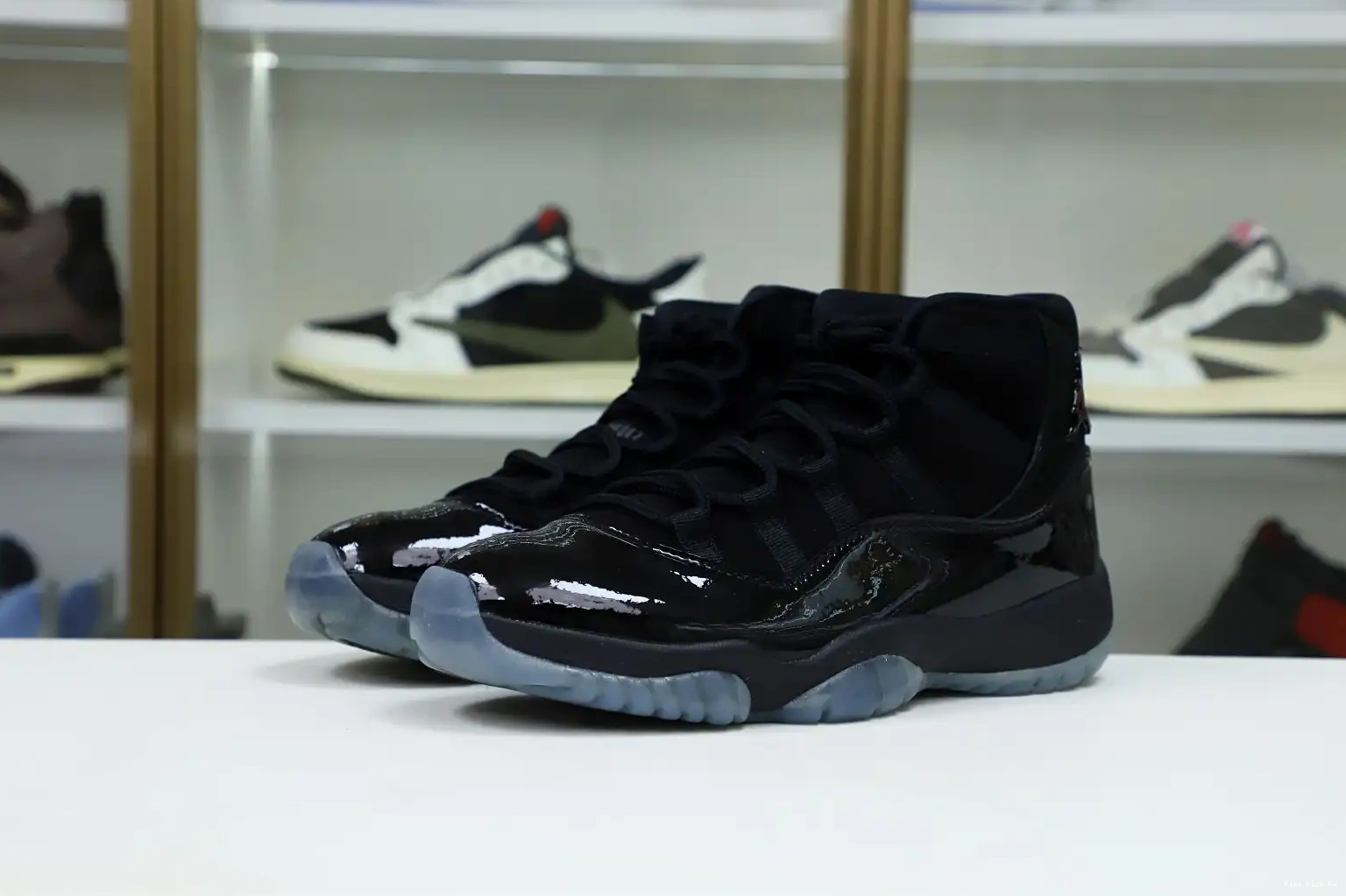 Kimikick 11 GOWN' RETRO AIR 'CAP AND JORDAN 0721